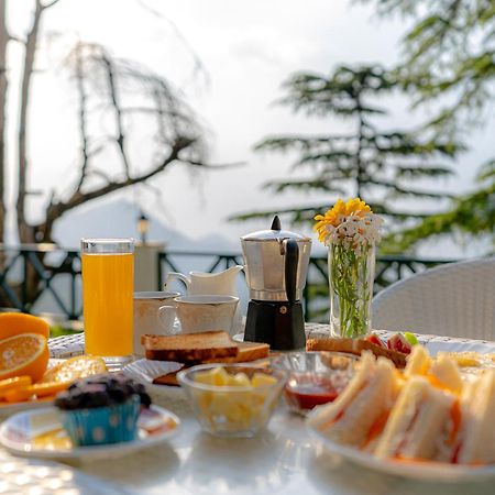 Stayvista Mellow Cottage Scenic View Near Mall Road Mussoorie Bagian luar foto
